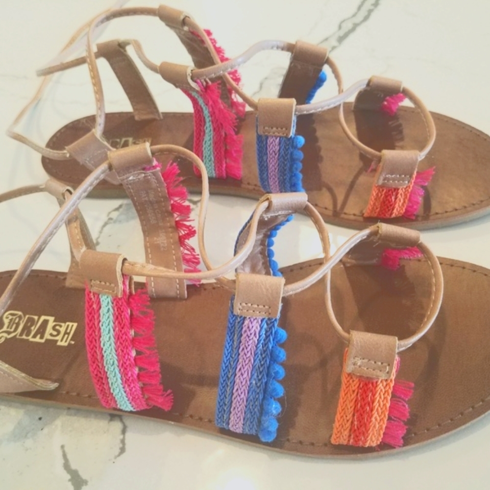 Brash ankle wrap sandals with colorful embroidery